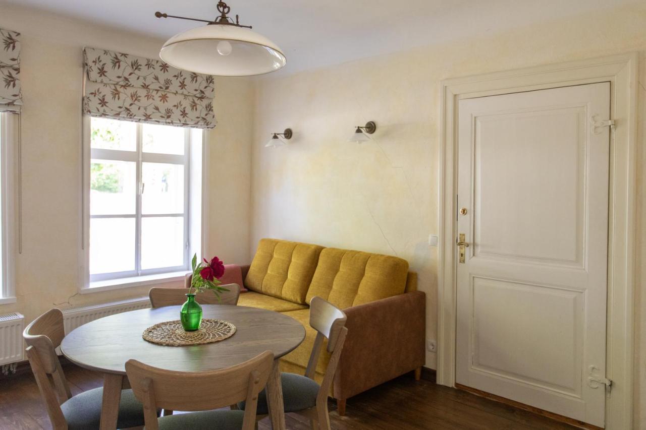 Allee Apartments Kuressaare Habitación foto